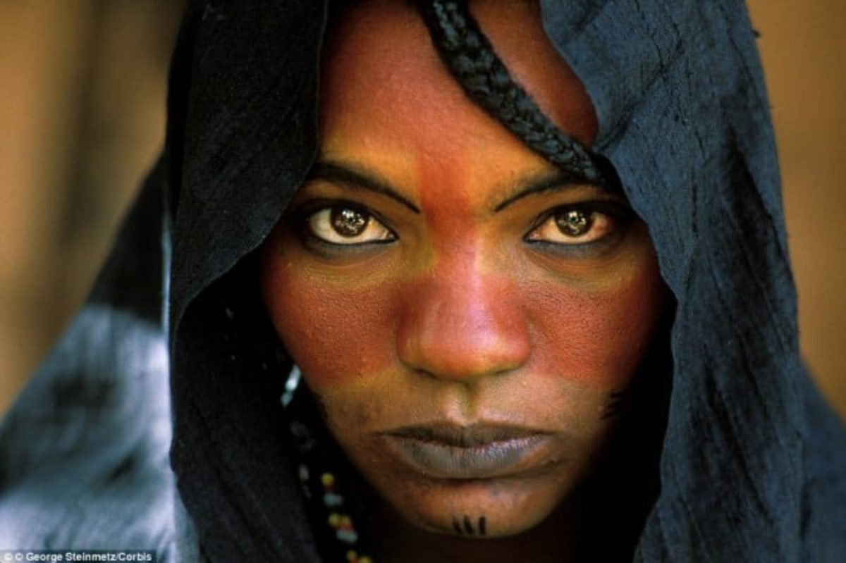 Le donne Tuareg sono le regine del Sahara | TPI