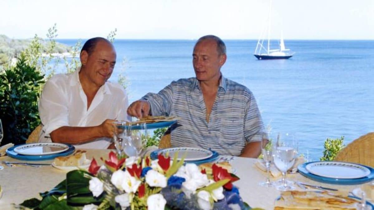 Putin-Berlusconi-cena.jpg