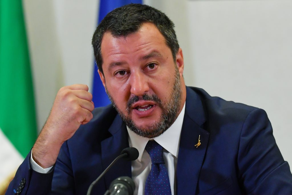 salvini contro donna rom segnalazioni unar