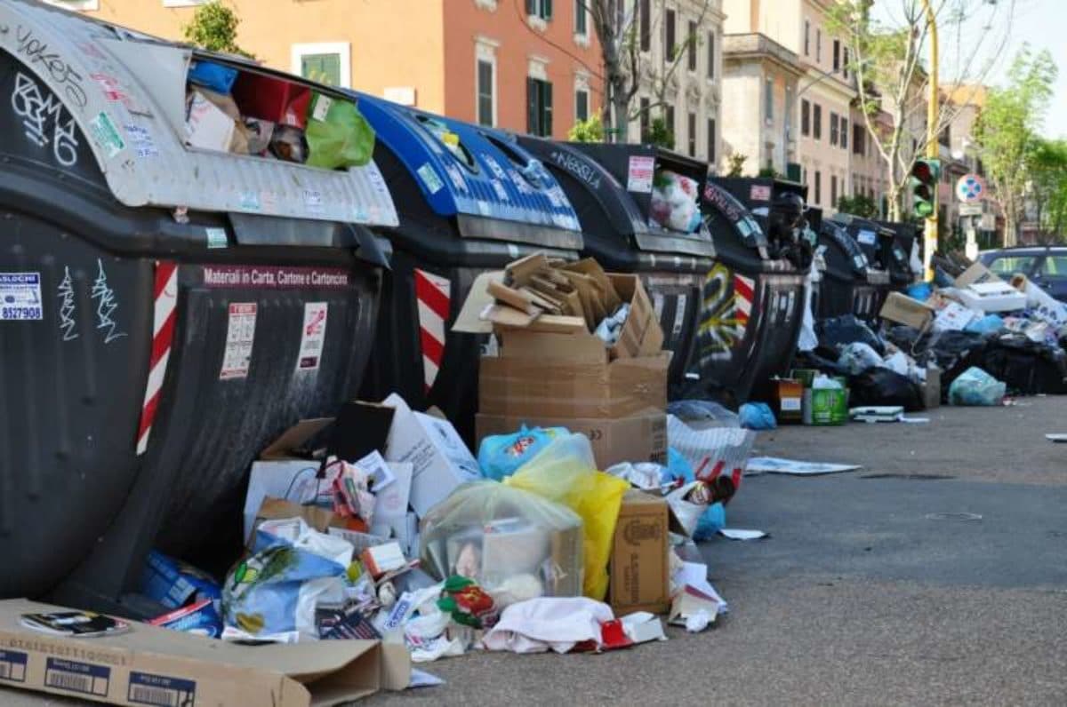 roma sciopero ama appello rifiuti
