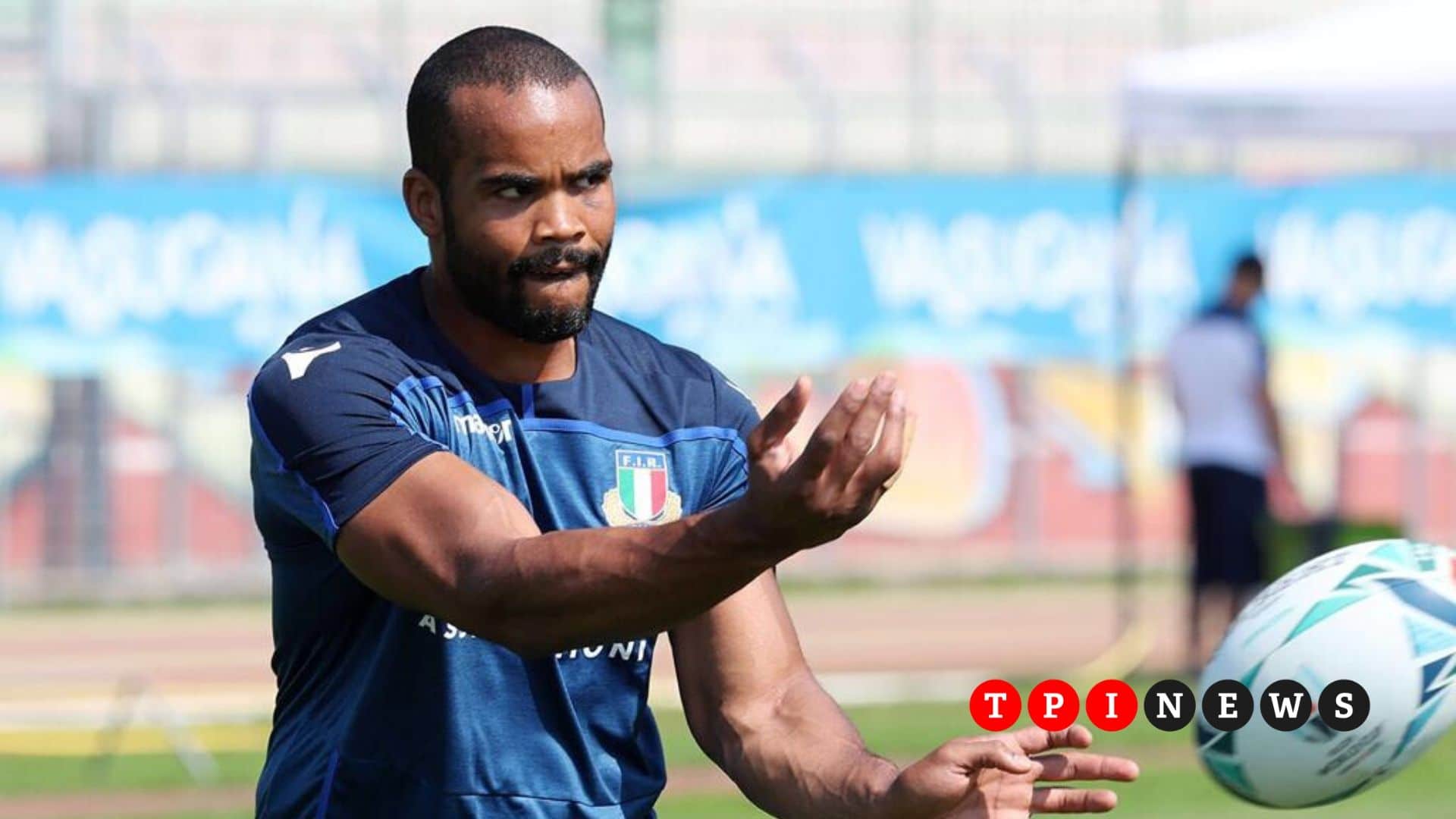 Rugby, Episodio Di Razzismo Contro Il Giocatore Maxime Mbandà