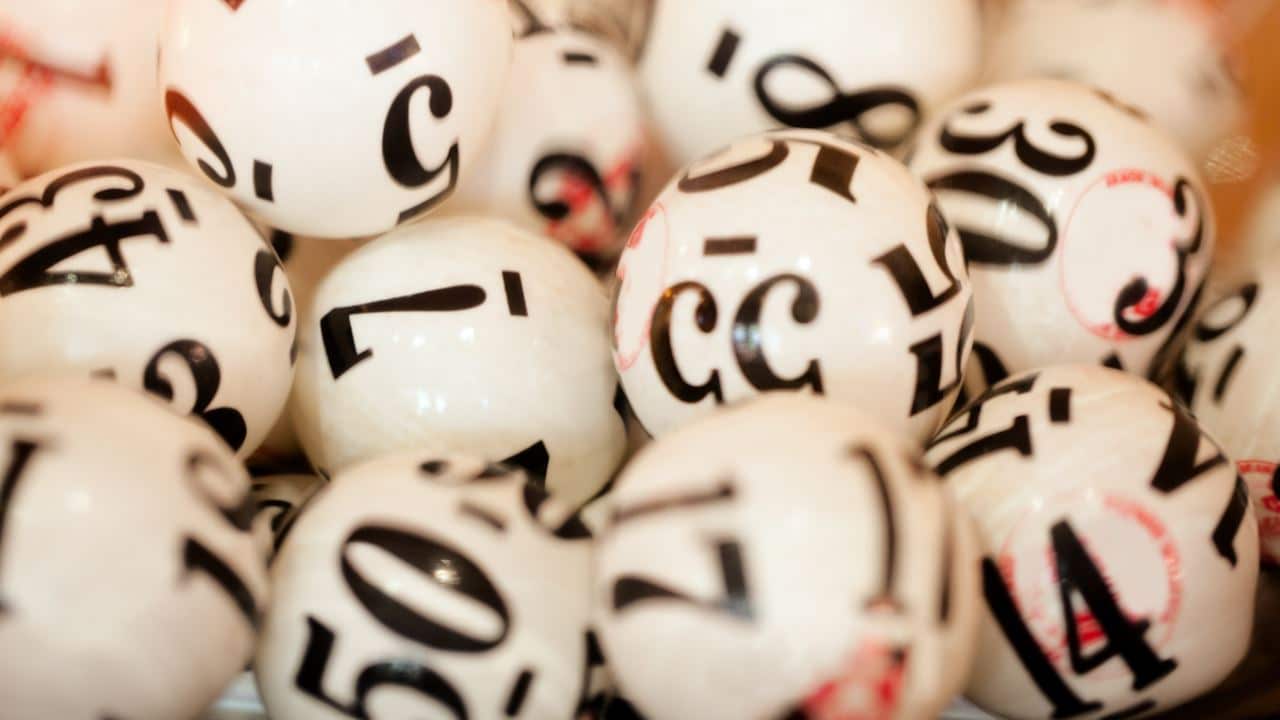 Estrazione del Lotto e Superenalotto oggi 16 aprile estrazioni