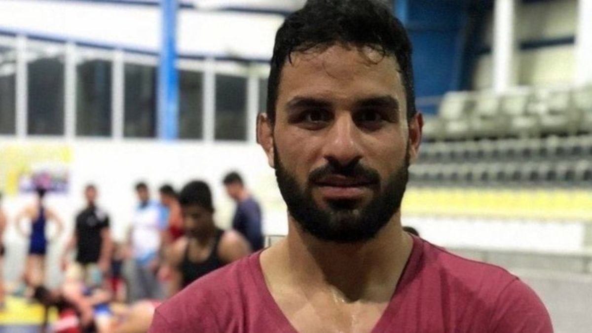 iran campione lotta giustiziato