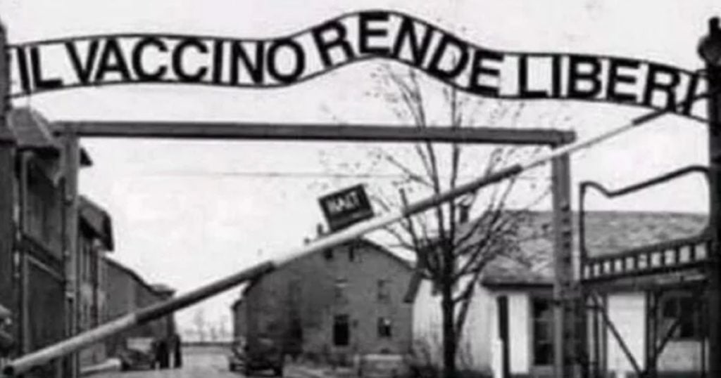 consigliere no vax Auschwitz