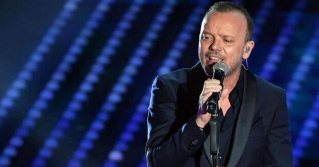 Gigi D'Alessio ospite a Sanremo 2021: biografia, fidanzata, figli