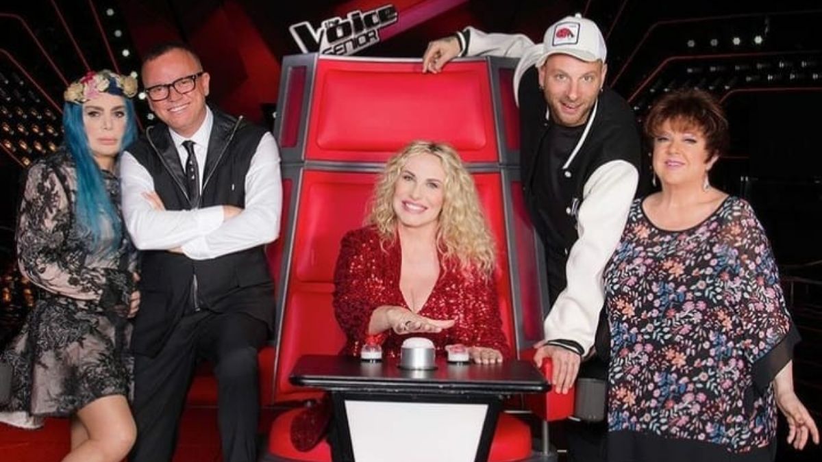 the voice senior 2021 cast giudici e concorrenti del talent su rai 1