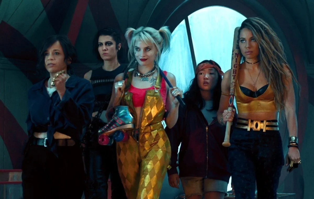 Birds of Prey e la fantasmagorica rinascita di Harley Quinn: trama e cast