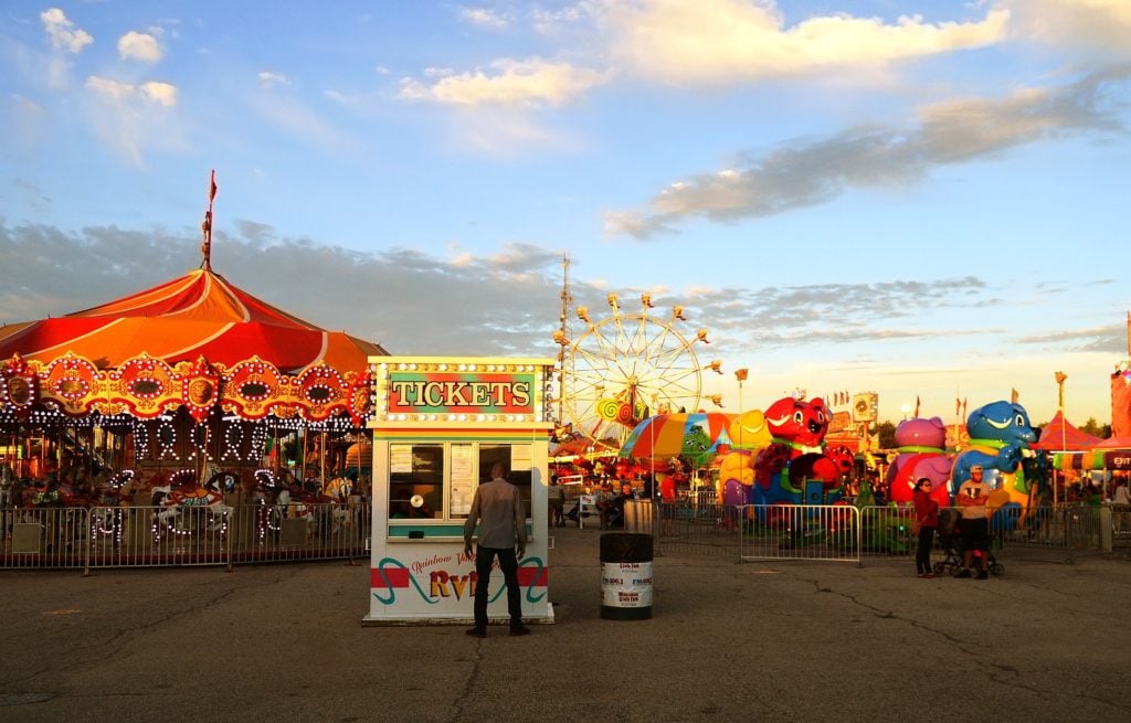 luna park notte aggressione chivasso padre