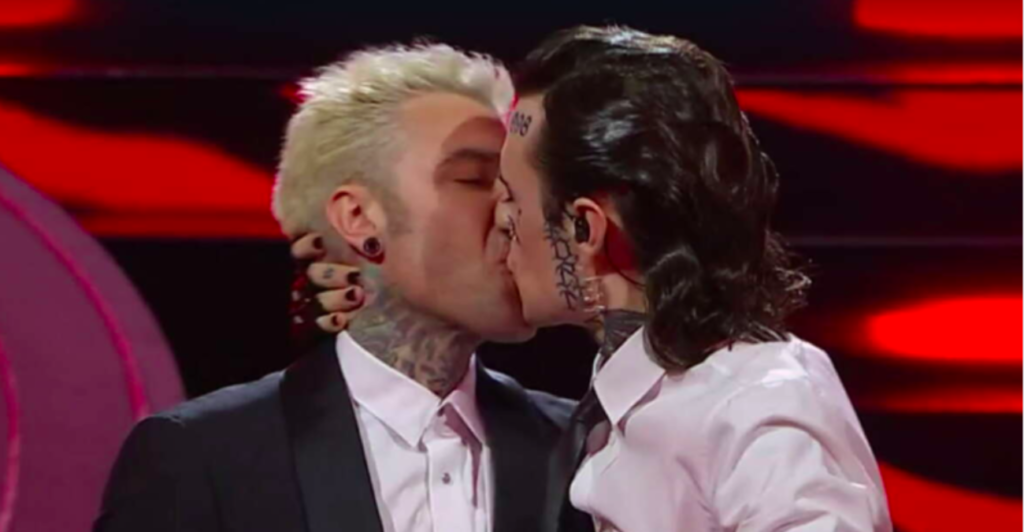 rosa chemical fedez bacio sanremo