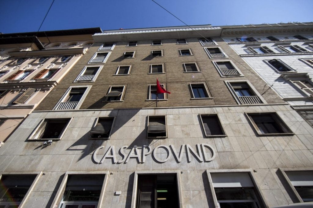 casapound occupazione abusiva