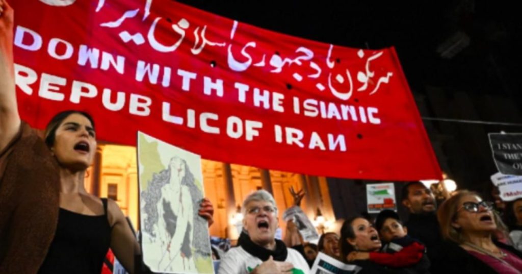 iran impiccati offese islam