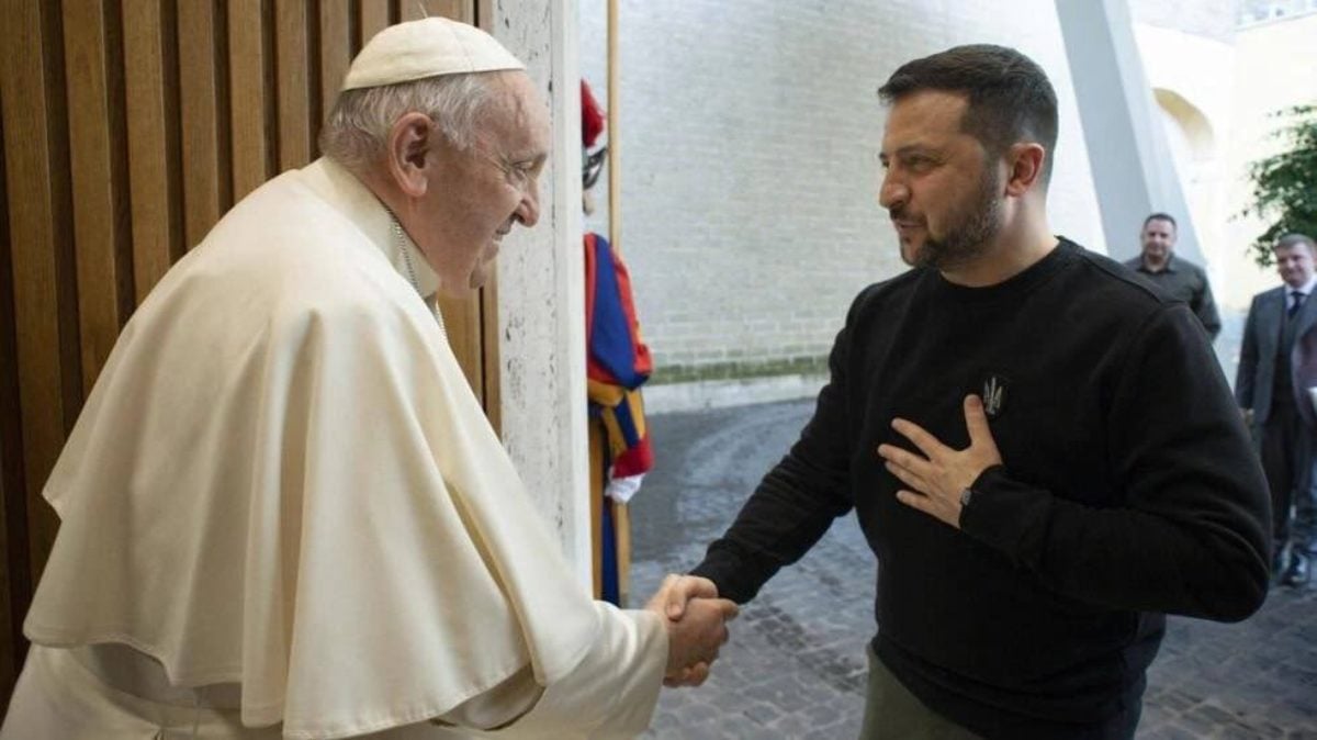 zelensky roma papa