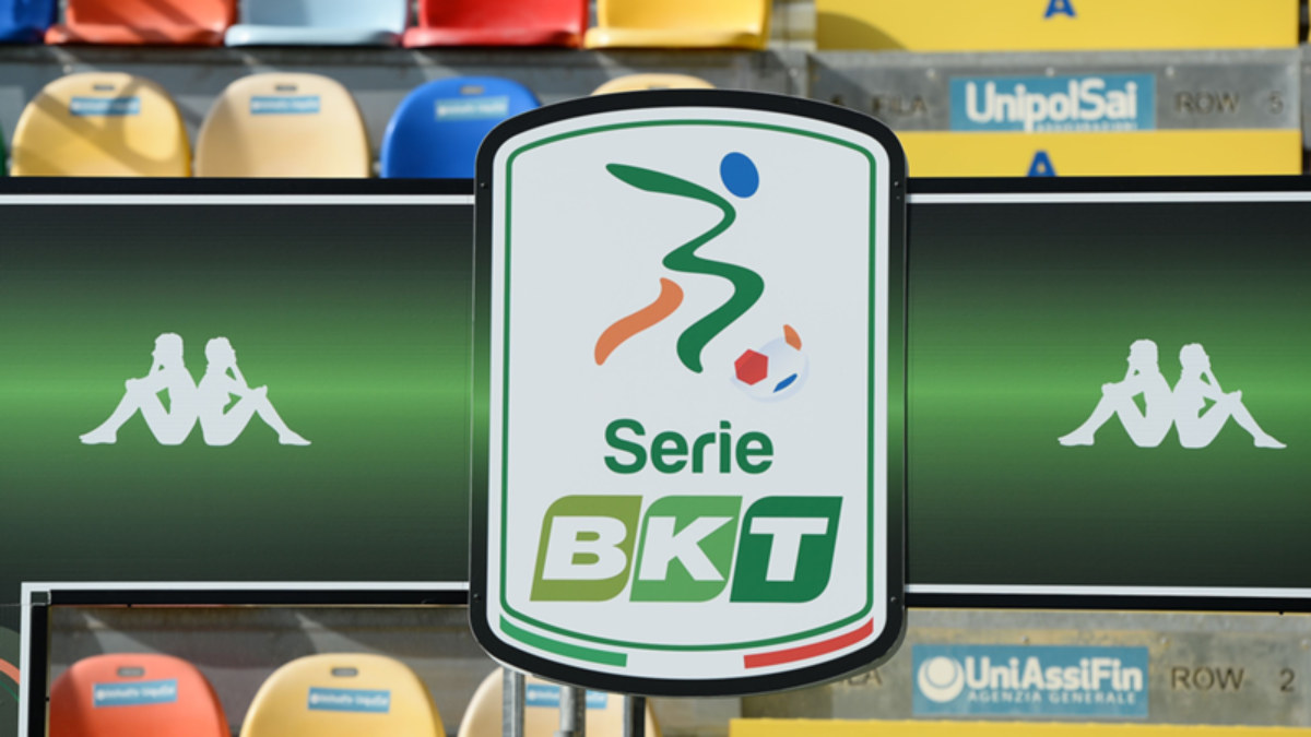 Bari Cagliari streaming diretta tv ritorno finale playoff di Serie B