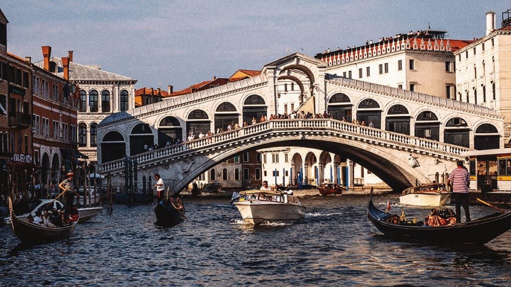 Venezia, allarme Unesco La città rischia di finire nella lista dei patrimoni mondiali in pericolo