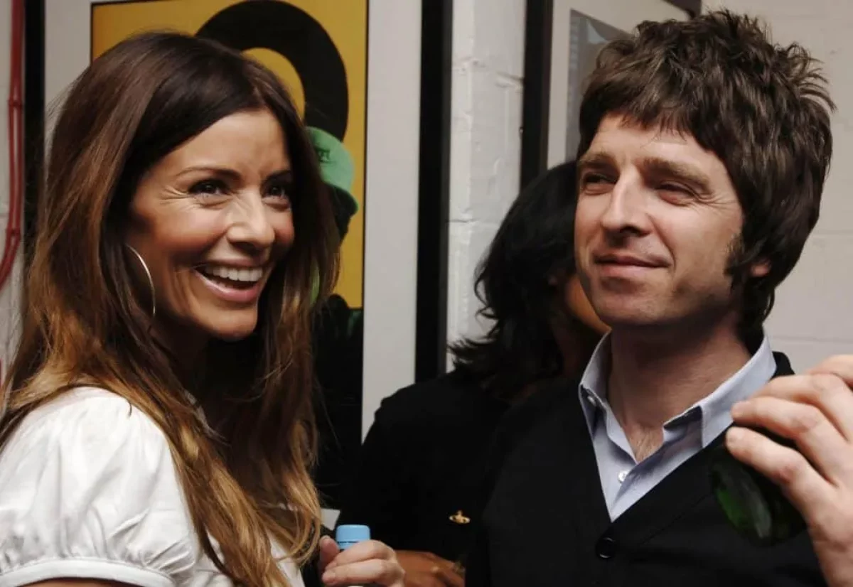 Divorzio costoso per Noel Gallagher 22 milioni all'ex moglie Sara MacDonald