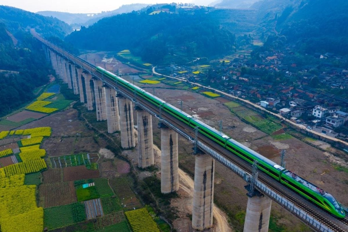 La ferrovia ad alta velocità cinese viaggia all’estero