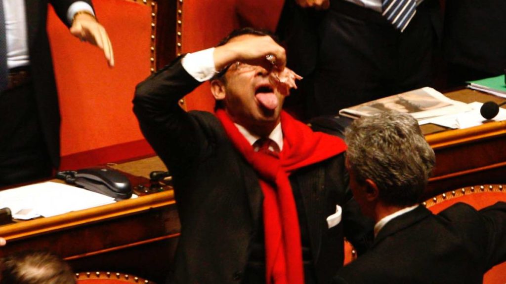 Morto l'ex senatore Nino Strano mangiò la mortadella in Aula per festeggiare la caduta del governo Prodi