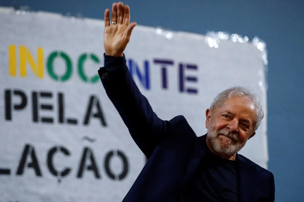 Lula A Gaza non è in corso una guerra ma un genocidio Poi il paragone con Hitler