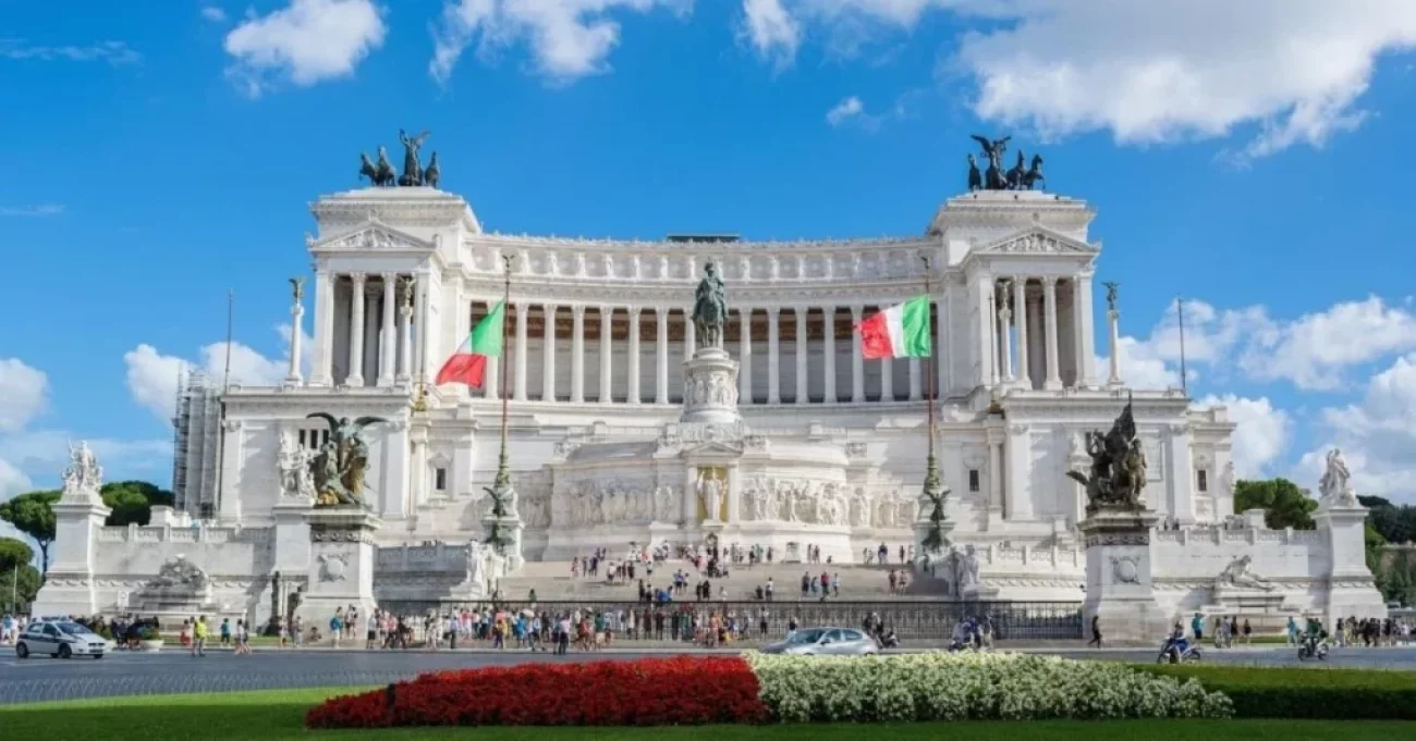 Parata 2 giugno 2024 a Roma strade chiuse e deviazioni linee bus oggi festa della repubblica