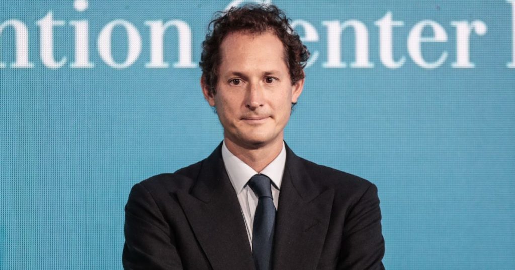 John Elkann: “Fin da piccoli io e i miei fratelli abbiamo subito violenze fisiche e psicologiche da nostra madre”