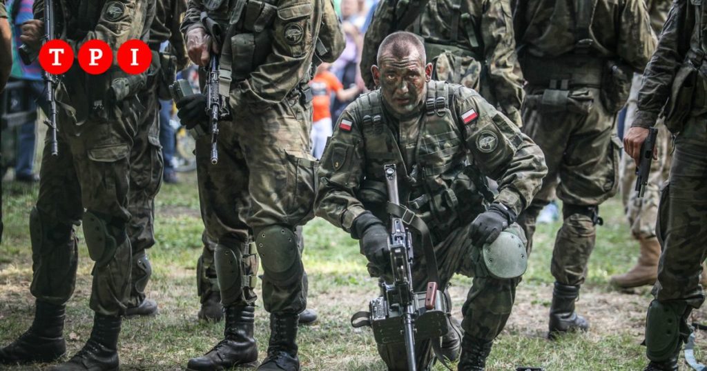 polonia programma in vacanza con esercito per accrescere reclutamenti guerra russia