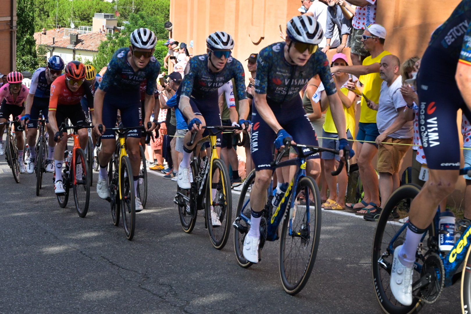 Tour de France 2024: San Luca indigesto per Primoz Roglic