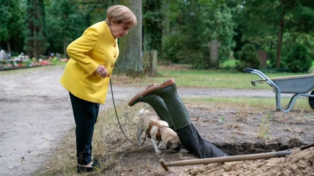 Miss Merkel - Morte al cimitero trama, cast e streaming del film rai 2