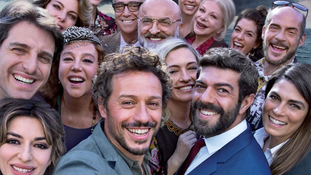 A casa tutti bene: trama, cast e streaming del film su Rai 1