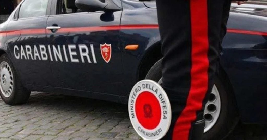 Milano, diciassettenne uccide i genitori e il fratellino di 12 anni: “Mi opprimevano, dovevo liberarmi”