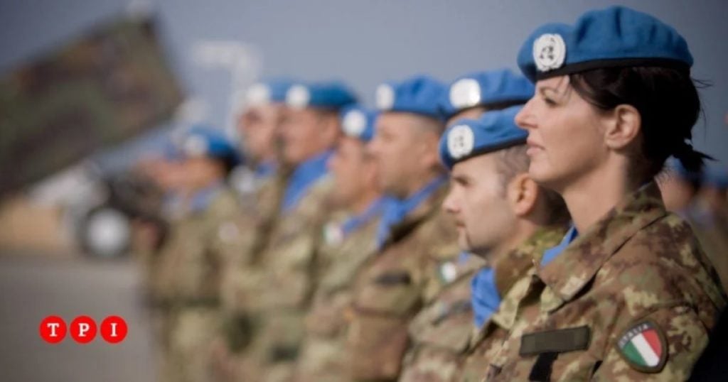 guerra israele hezbollah libano otto razzi colpiscono base italiana unifil