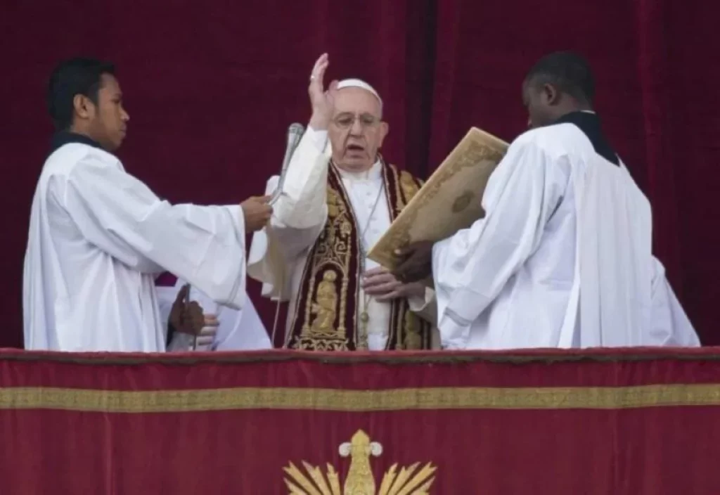 benedizione urbi et orbi natale 2024 papa francesco streaming diretta tv oggi rai 1