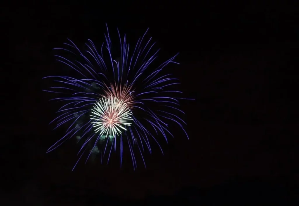 buon anno 2025 auguri frasi immagini foto capodanno