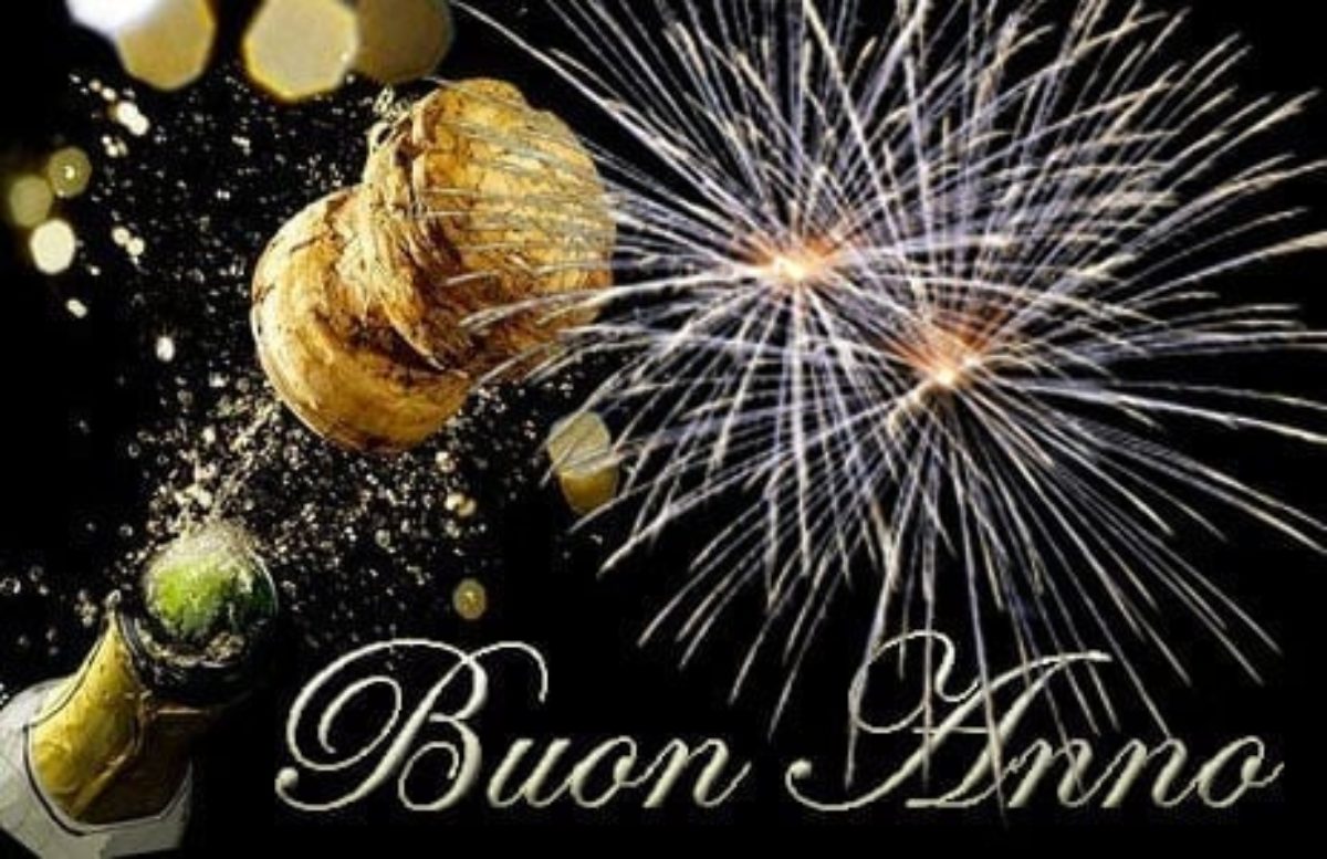 Buon anno 2025: tante frasi e citazioni per i vostri auguri oggi, 1 gennaio