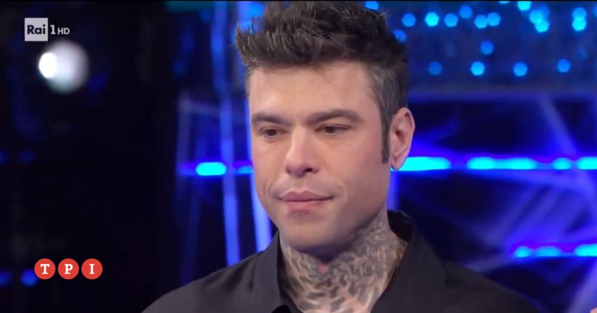 L’indiscrezione sugli “alti e bassi” di Fedez prima di Sarà Sanremo: “Ha litigato con la sua assistente”