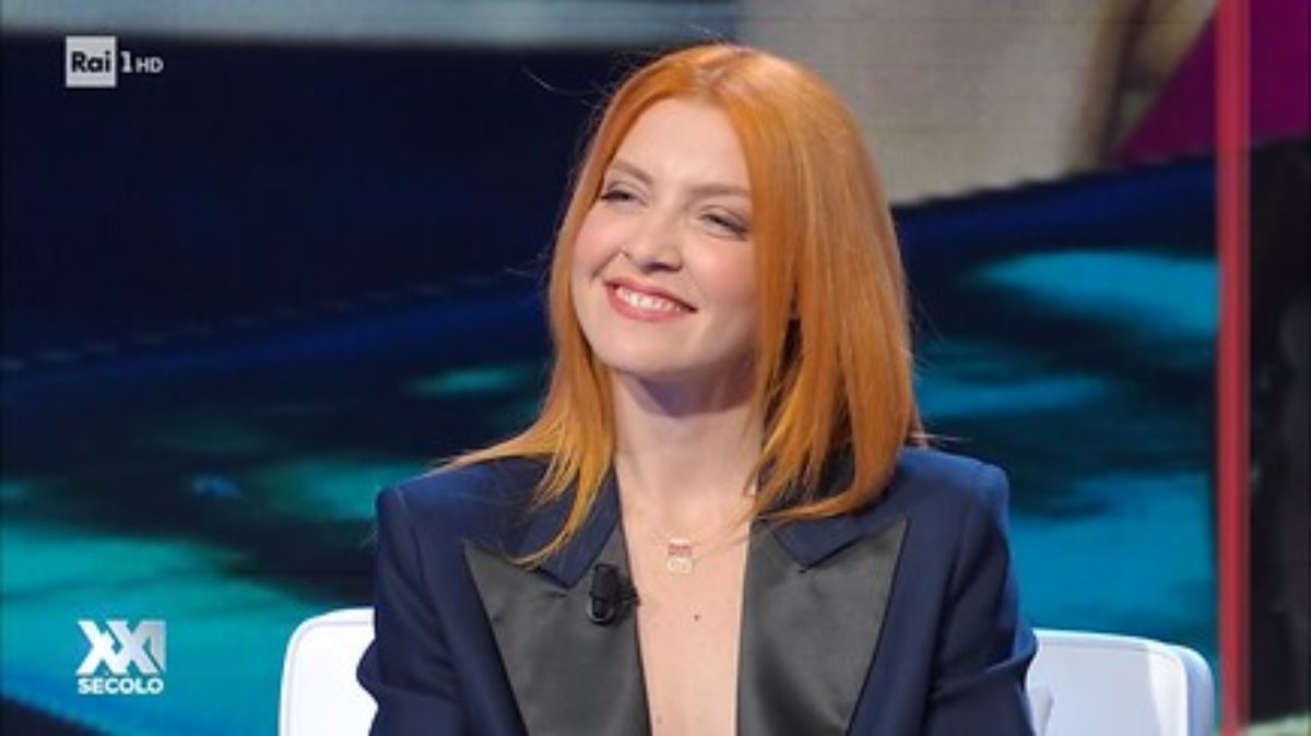 Sanremo 2025, l’abito di Noemi per la prima serata del Festival: look e stilista