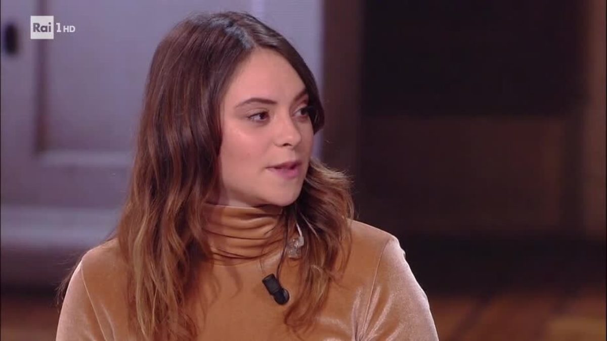 Sanremo 2025, l’abito di Francesca Michielin per la prima serata del Festival: look e stilista