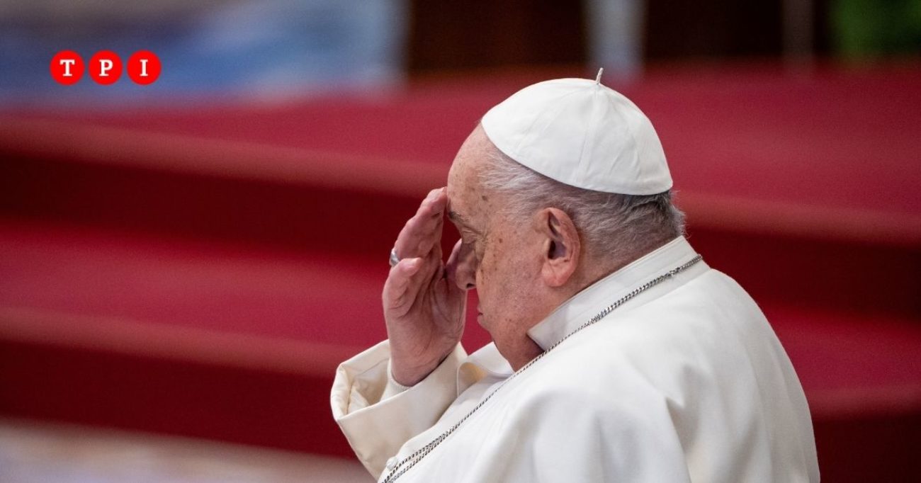 Papa Francesco al Gemelli: “Notte di riposo: prosegue la terapia dell’ossigeno senza maschera”